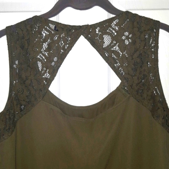 (M)🔥Smart Set🔥 Sleeveless Lace  Top💚 Ptp 18" - Picture 7 of 8